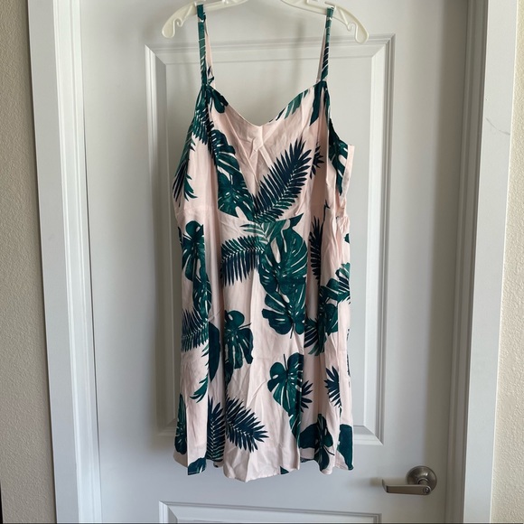 Pink sundress - Picture 1 of 7